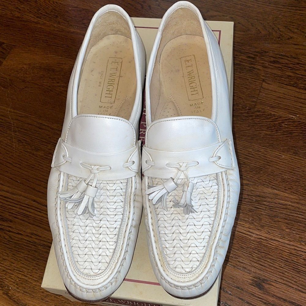 E.T. Wright Woven Vamp white leather slip‎ on loafers with tassels